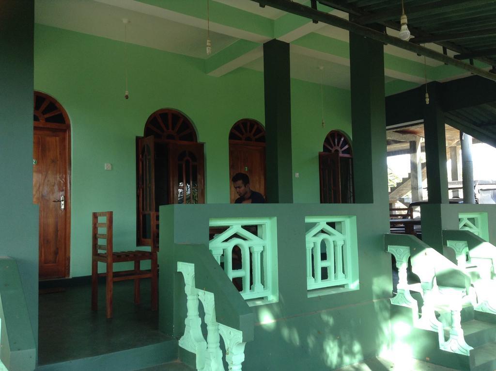 Lagoon Inn Hambantota Eksteriør bilde