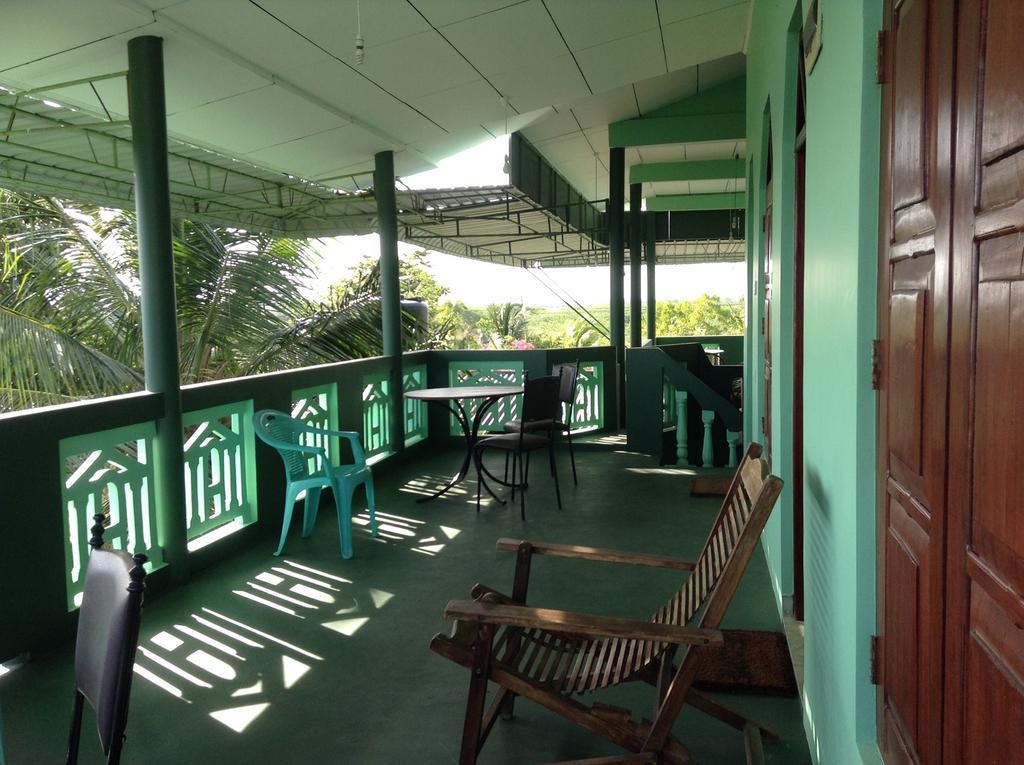 Lagoon Inn Hambantota Eksteriør bilde